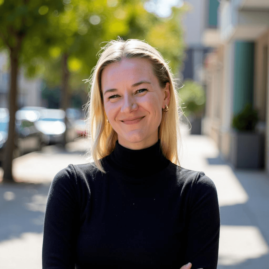 Professional headshot 14